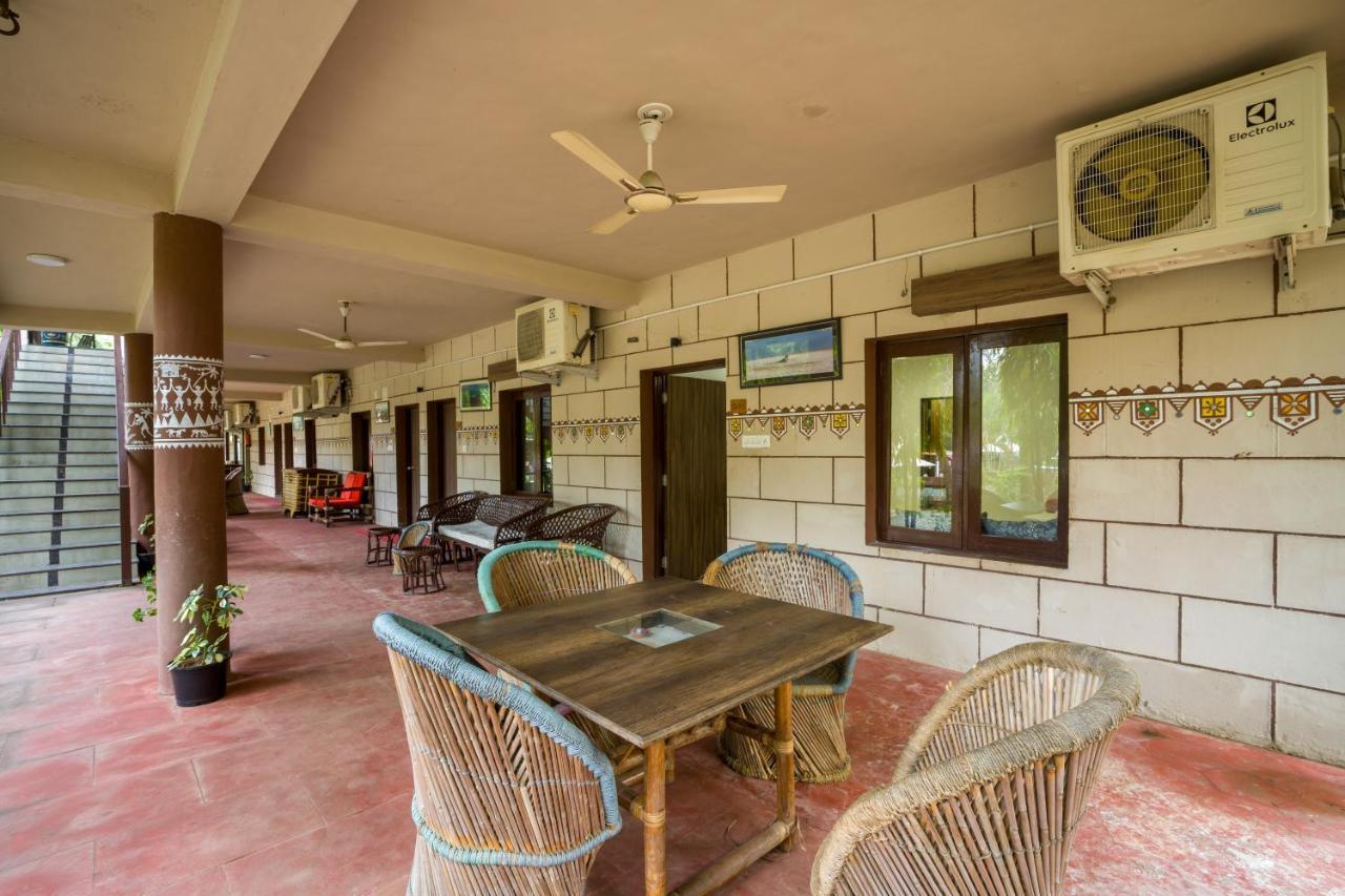 Vananchal Resort Jambughoda Eksteriør bilde